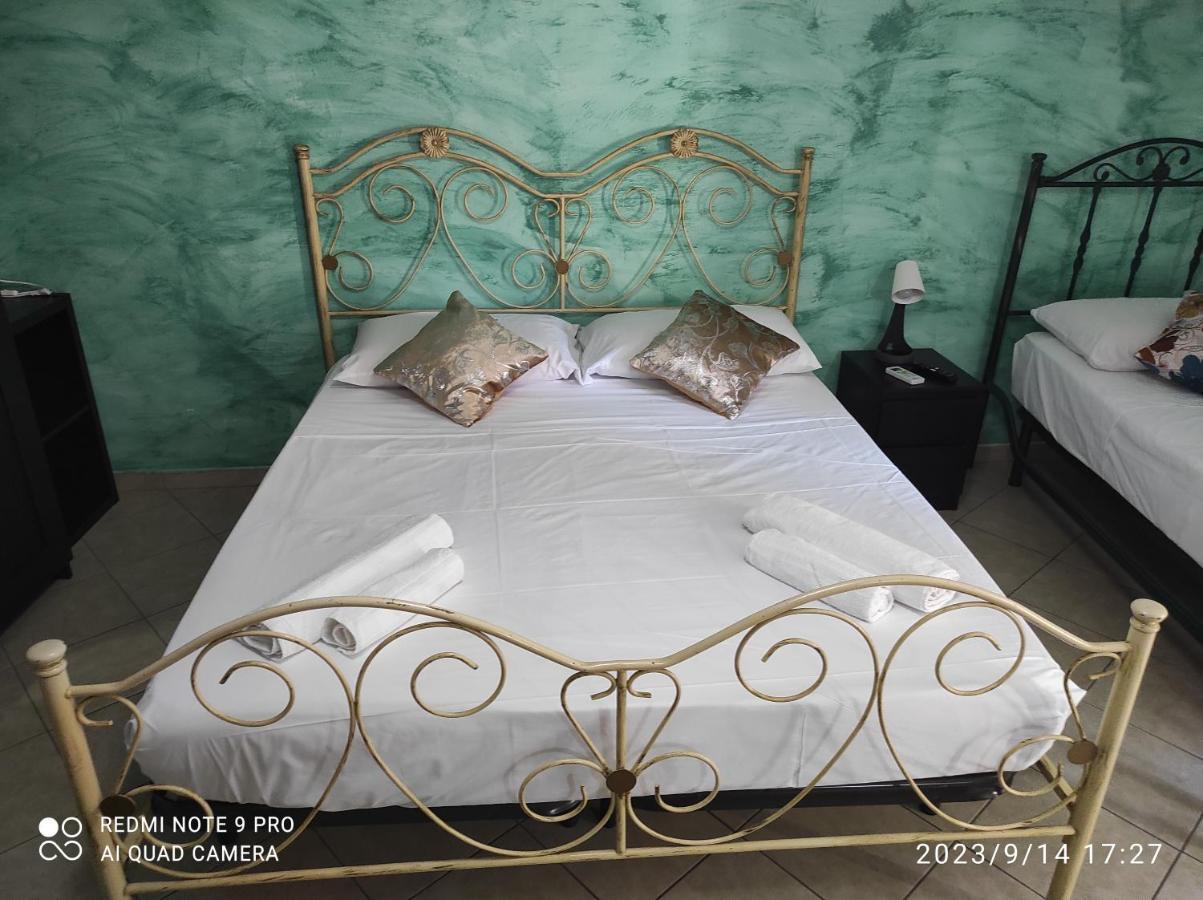 Valenti Bed and Breakfast Catania Esterno foto