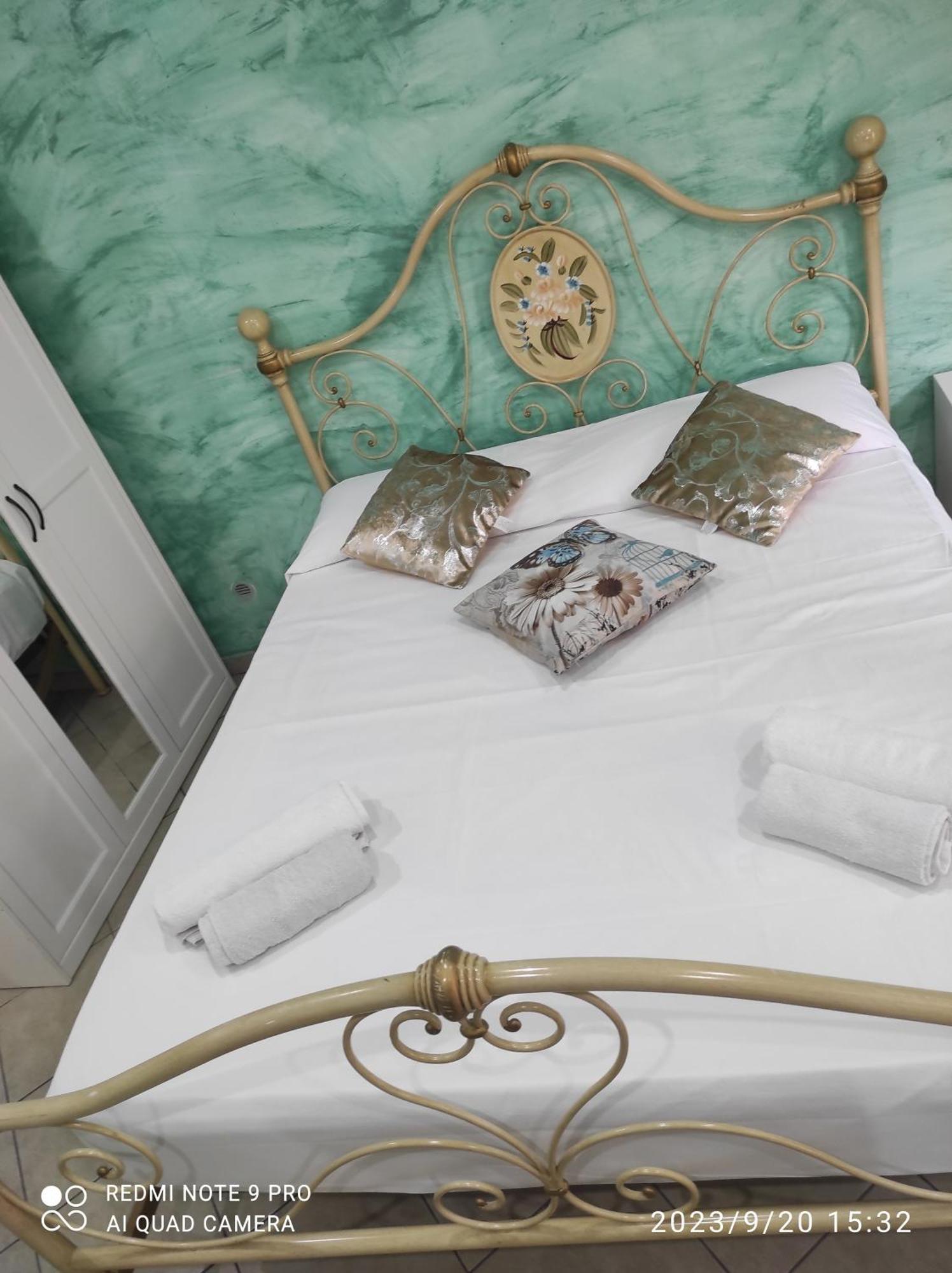 Valenti Bed and Breakfast Catania Esterno foto