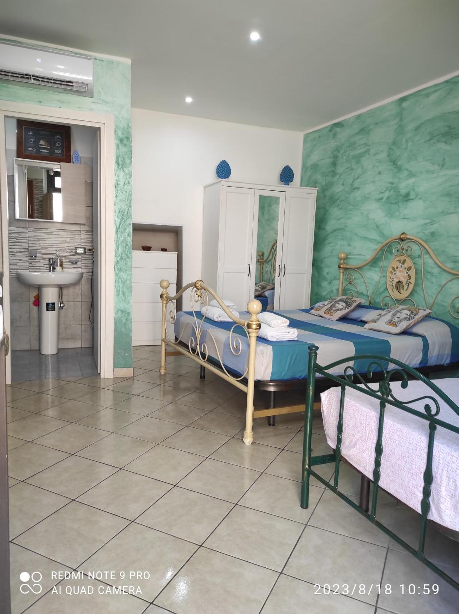 Valenti Bed and Breakfast Catania Esterno foto
